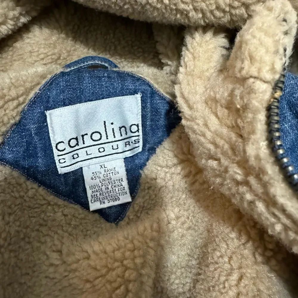 Carolina Colours Faux fur trim Denim Jacket Size XL hoodie - Picture 5 of 8